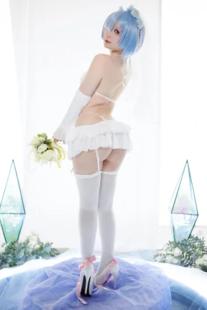 樱落酱w《从零开始的异世界生活 蕾姆花嫁》主题写真：25张全套美图