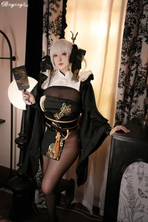 小容仔咕咕咕w《NIKKE胜利女神 布兰儿白兔》主题写真：45张全套美图