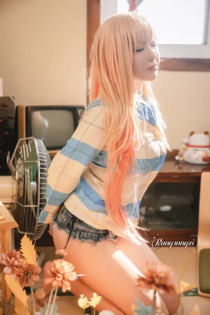小容仔咕咕咕w《喜多川海梦》主题写真：54张全套美图
