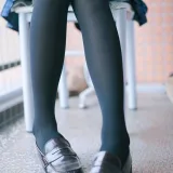 眼酱大魔王w《跪姿阳台真空jk》主题写真：15张全套美图