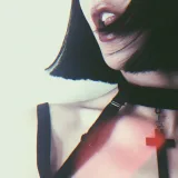 眼酱大魔王w《项圈身体局部》主题写真：7张全套美图