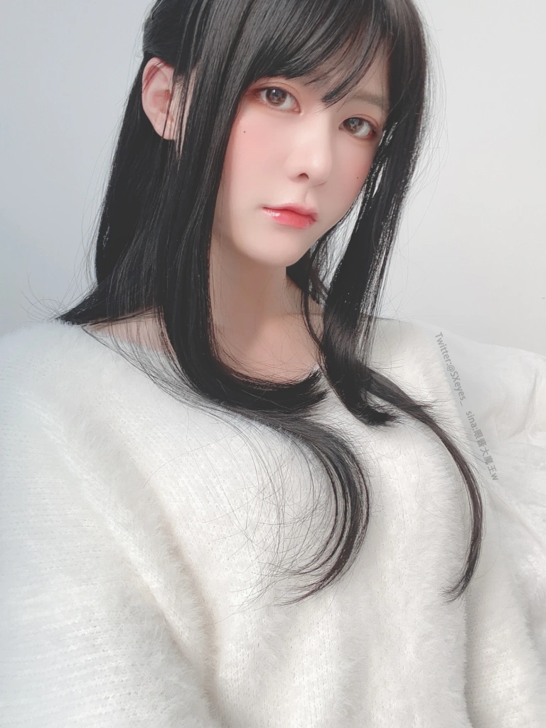眼酱大魔王w《VOL.10 鼠年贺岁》主题写真：39张全套美图，含1个视频