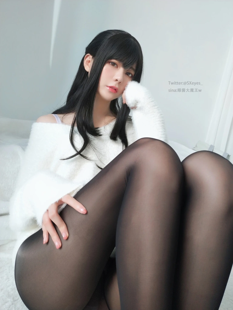 眼酱大魔王w《VOL.10 鼠年贺岁》主题写真：39张全套美图，含1个视频