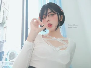 眼酱大魔王w《VOL.13 白蕾丝真空》主题写真：27张全套美图