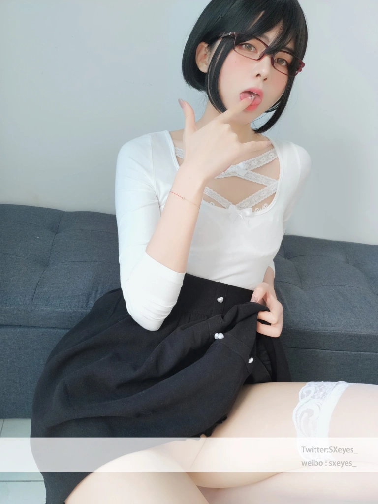 眼酱大魔王w《VOL.13 白蕾丝真空》主题写真：27张全套美图