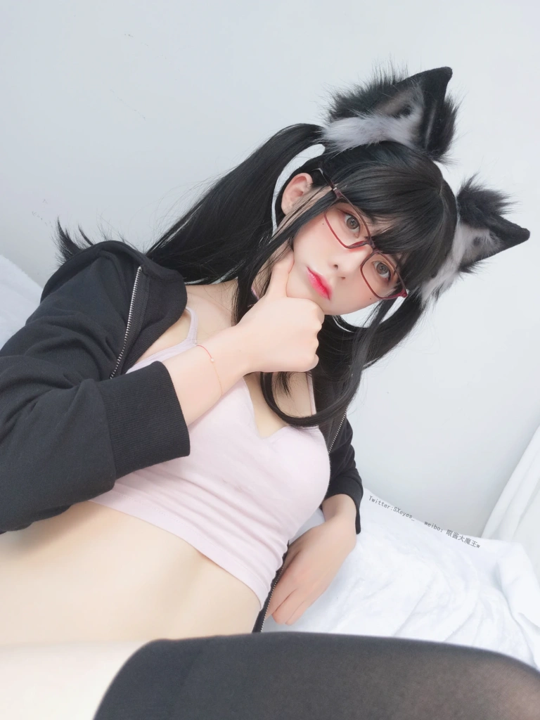 眼酱大魔王w《VOL.18 nya》主题写真：26张全套美图