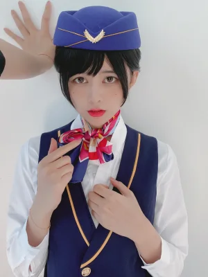 眼酱大魔王w《VOL.19 空姐肉丝》主题写真：28张全套美图