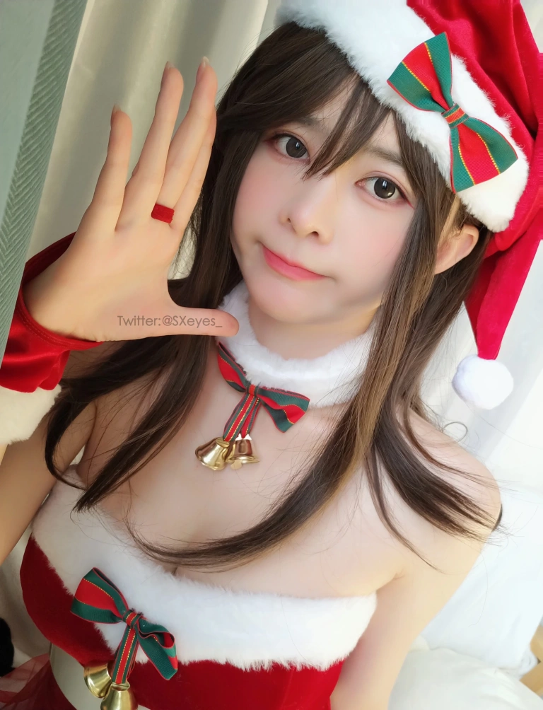 眼酱大魔王w《VOL.31 圣诞快乐》主题写真：18张全套美图