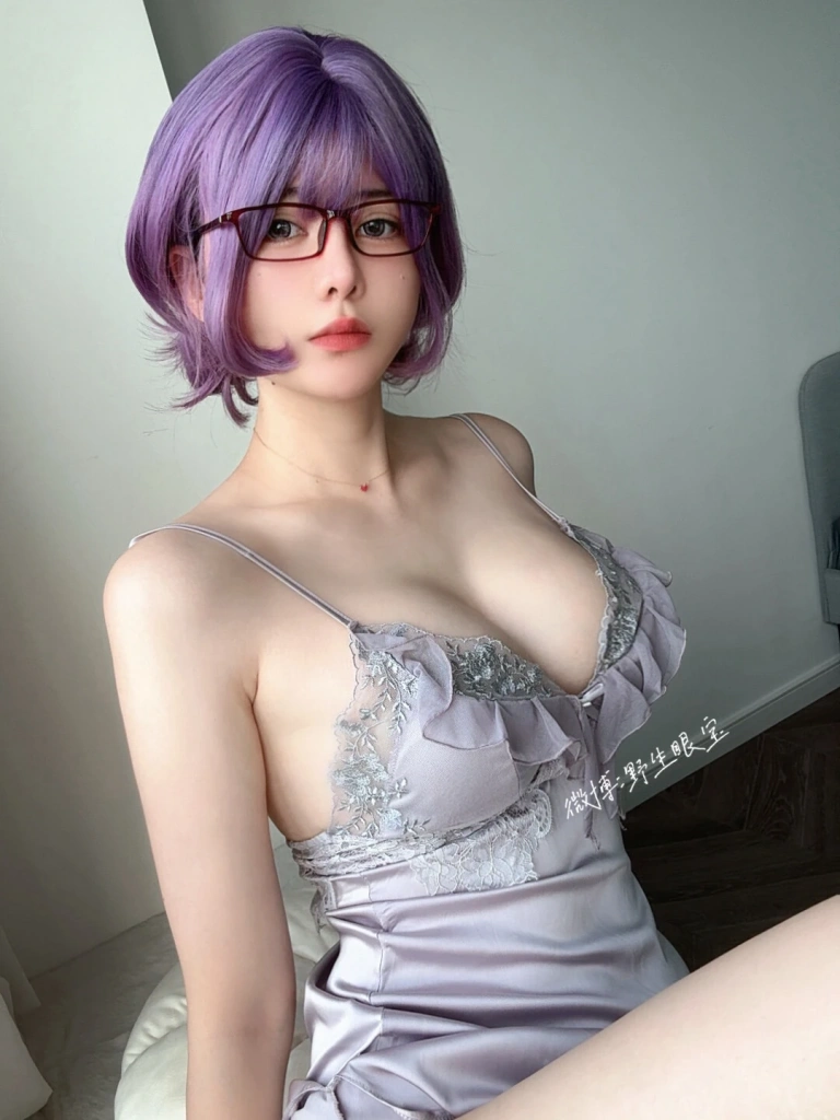 眼酱大魔王w《Fantia 2025年06月会员合集》主题写真：35张全套美图，含1个视频