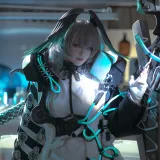 w百合欧皇子w《霍尔海雅》主题写真：18张全套美图