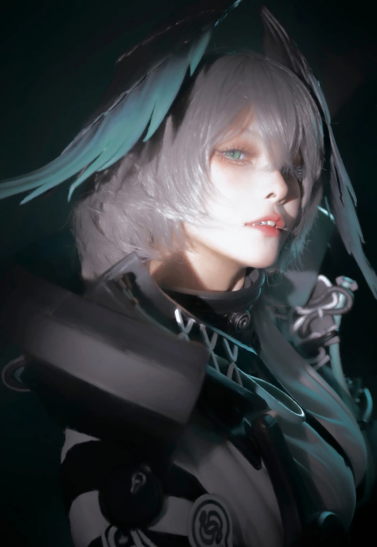 w百合欧皇子w《霍尔海雅》主题写真：18张全套美图