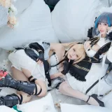 w百合欧皇子w&肃雨雨雨《玛丽萝丝or柴郡》主题写真：18张全套美图