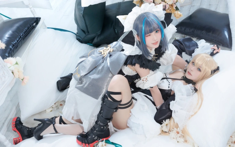 w百合欧皇子w&肃雨雨雨《玛丽萝丝or柴郡》主题写真：18张全套美图