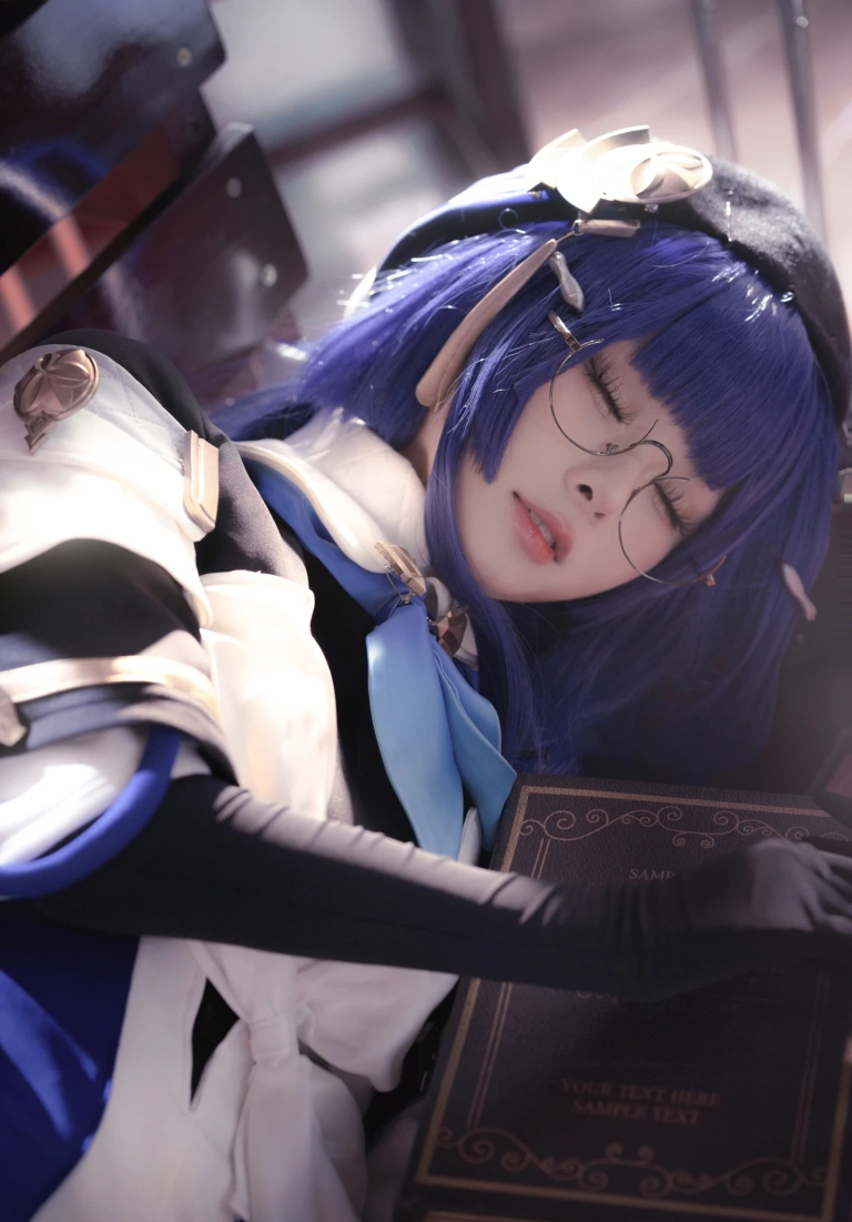 w百合欧皇子w《佩拉》主题写真：15张全套美图