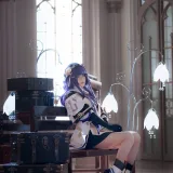 w百合欧皇子w《佩拉》主题写真：15张全套美图