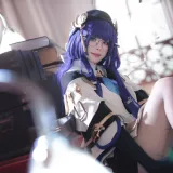 w百合欧皇子w《佩拉》主题写真：15张全套美图