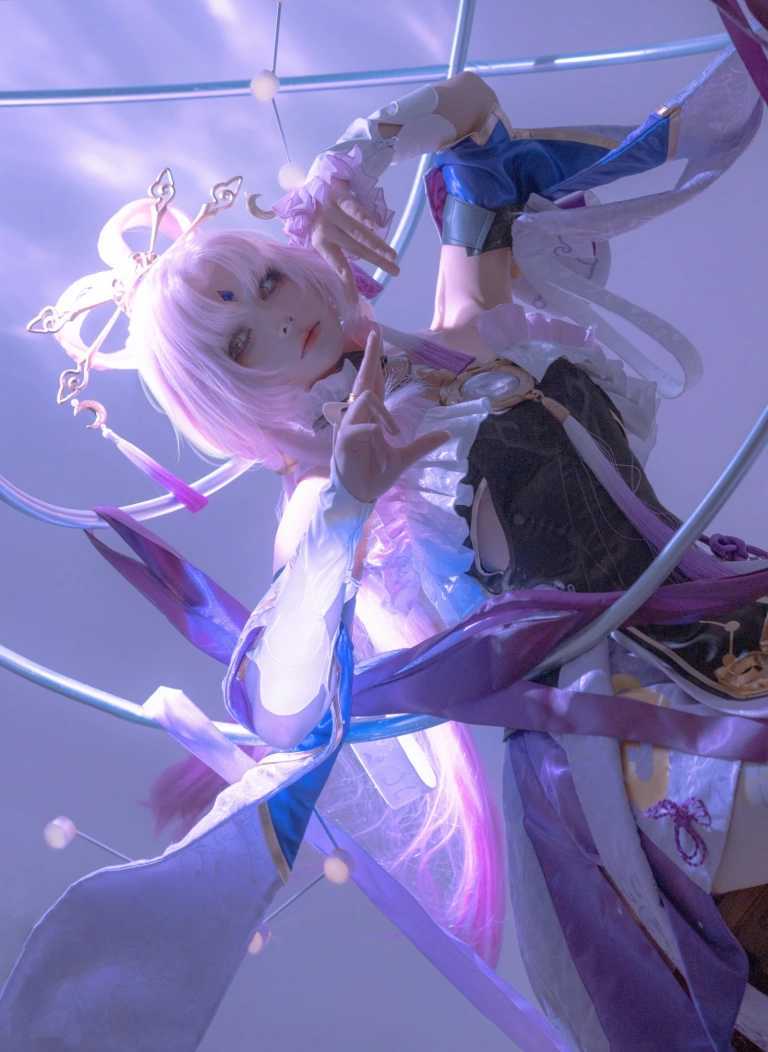 w百合欧皇子w《符玄》主题写真：19张全套美图