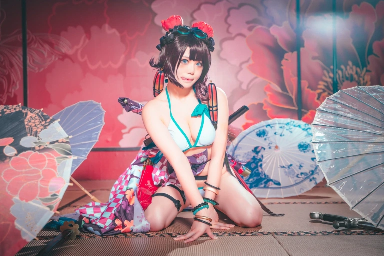 w百合欧皇子w《水着阿荣》主题写真：21张全套美图
