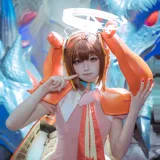 w百合欧皇子w《无暗英雄 小呆》主题写真：20张全套美图