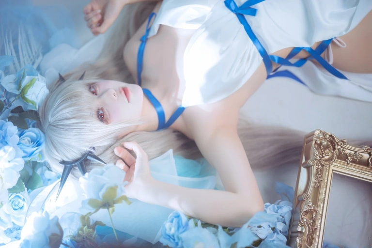 w百合欧皇子w《碧蓝航线可畏 纪念印记》主题写真：14张全套美图