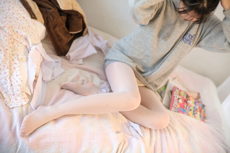 森萝财团《X-003》主题写真：149张全套美图，含1个视频