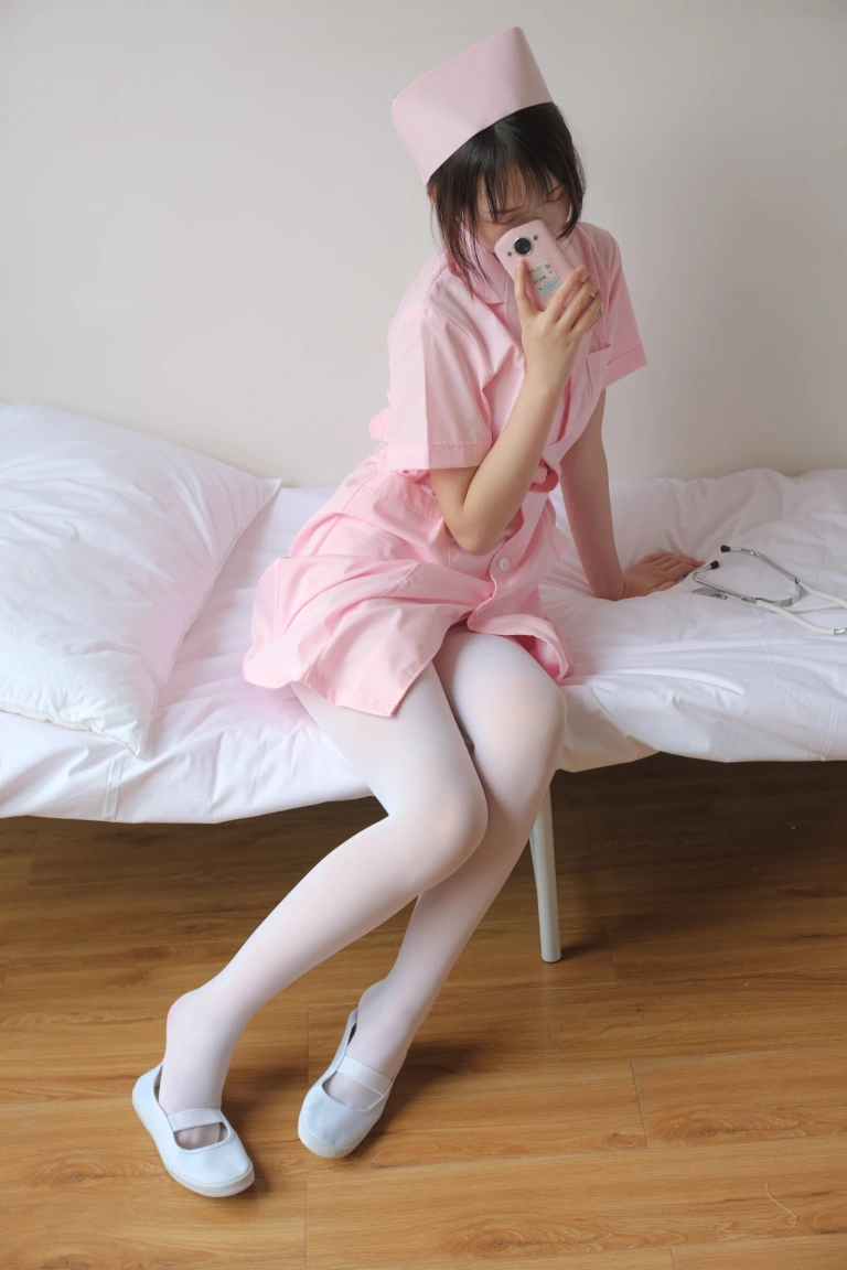 森萝财团《X-021》主题写真：167张全套美图，含1个视频