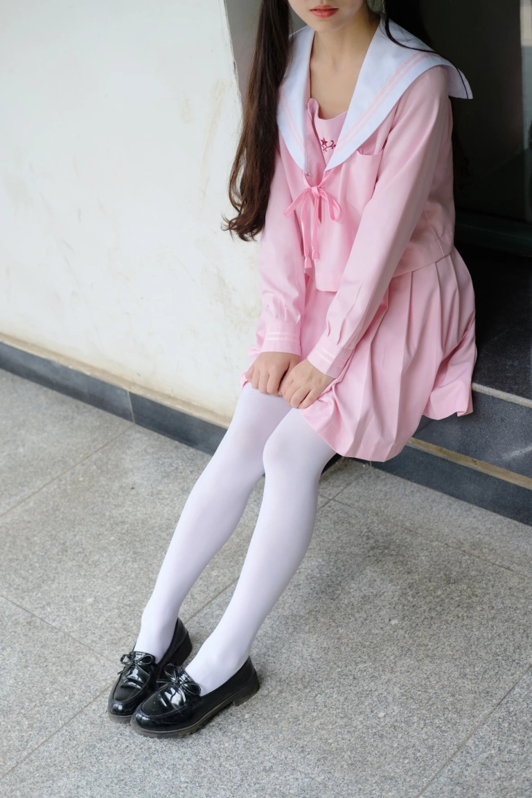 森萝财团《X-026》主题写真：113张全套美图，含1个视频