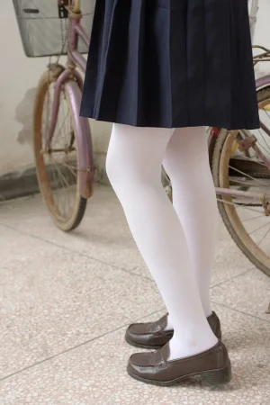 森萝财团《X-027》主题写真：113张全套美图，含1个视频
