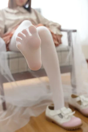 森萝财团《X-029》主题写真：95张全套美图，含1个视频