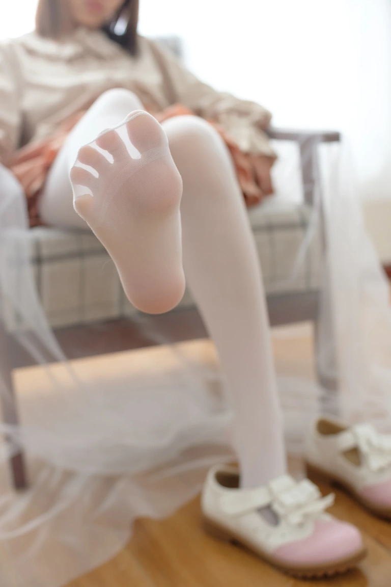 森萝财团《X-029》主题写真：95张全套美图，含1个视频