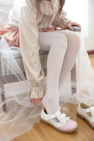 森萝财团《X-029》主题写真：95张全套美图，含1个视频