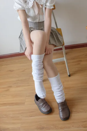 森萝财团《X-033》主题写真：102张全套美图，含1个视频