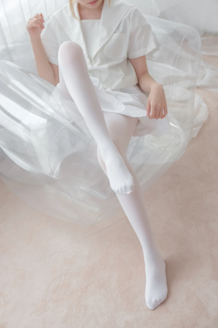 森萝财团《X-038》主题写真：116张全套美图，含1个视频