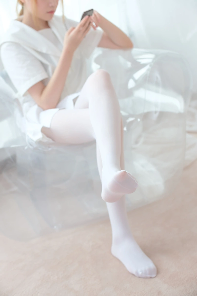 森萝财团《X-038》主题写真：116张全套美图，含1个视频