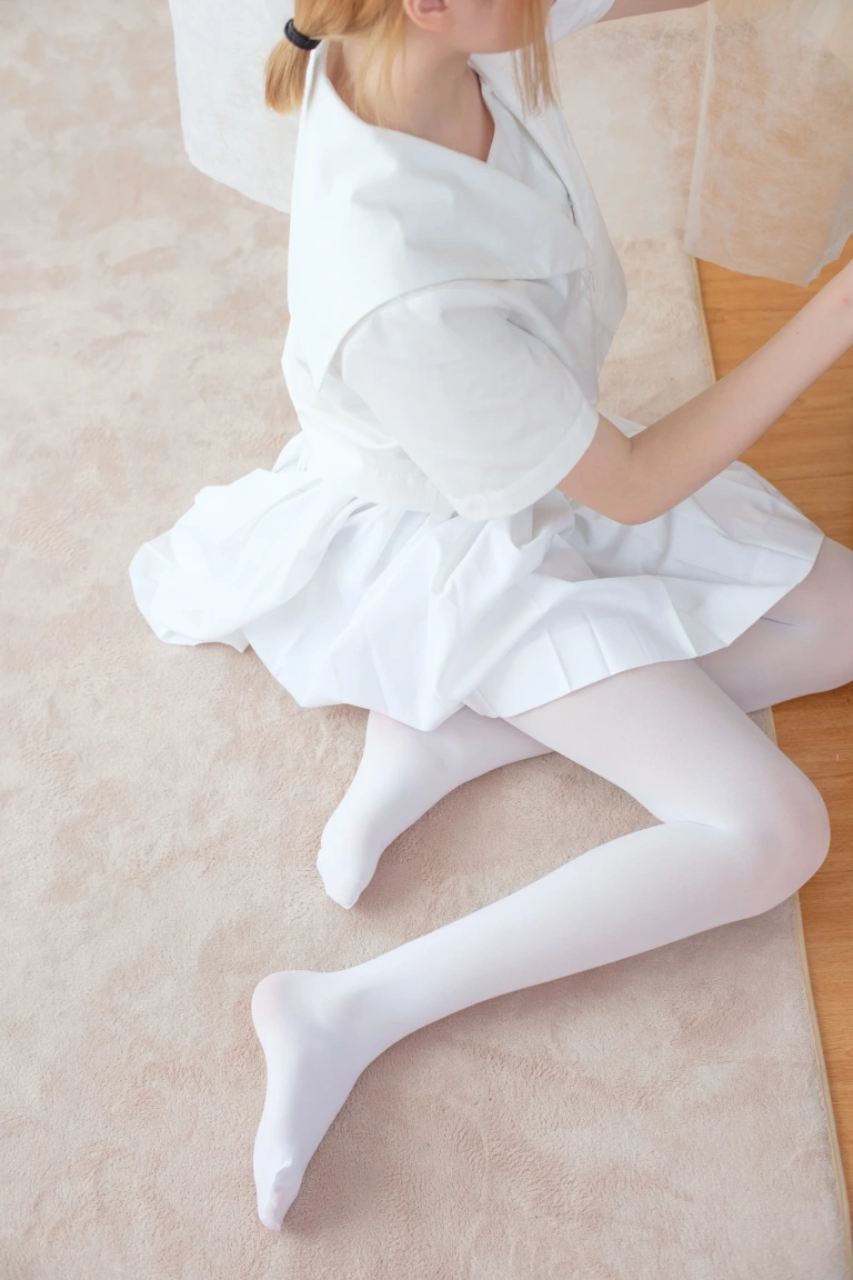 森萝财团《X-038》主题写真：116张全套美图，含1个视频