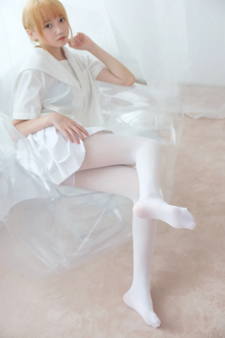 森萝财团《X-038》主题写真：116张全套美图，含1个视频