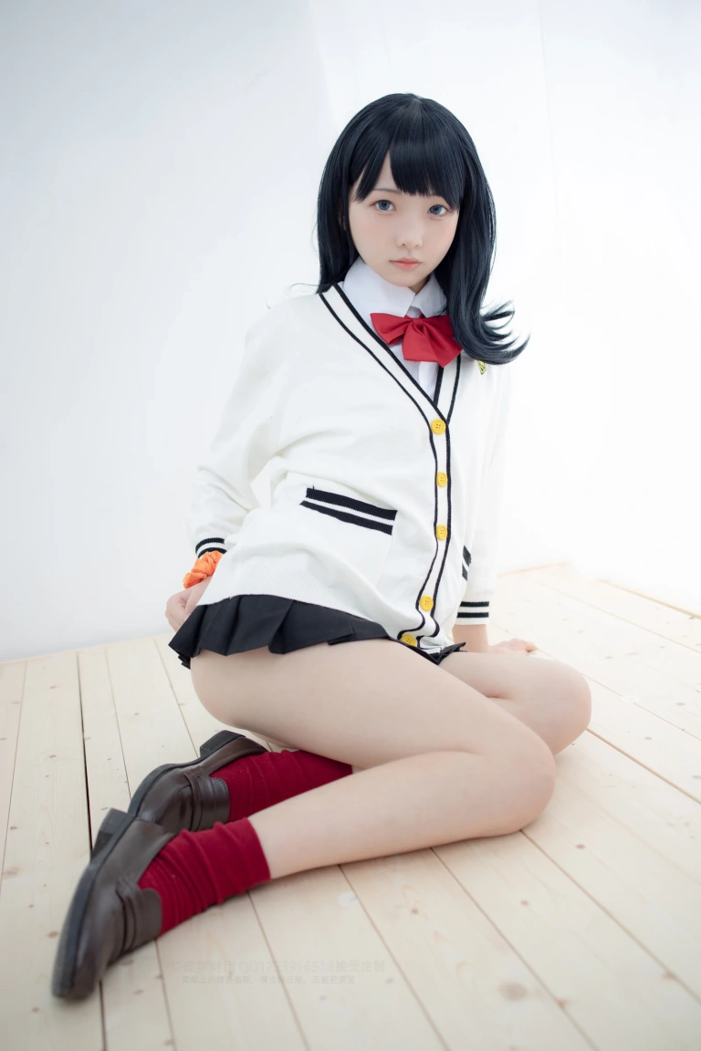 森萝财团《X-055》主题写真：93张全套美图，含1个视频