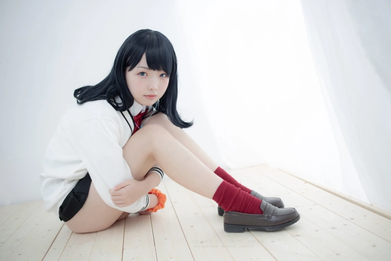 森萝财团《X-055》主题写真：93张全套美图，含1个视频