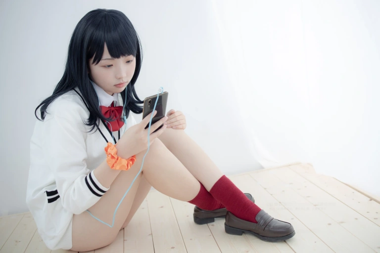 森萝财团《X-055》主题写真：93张全套美图，含1个视频