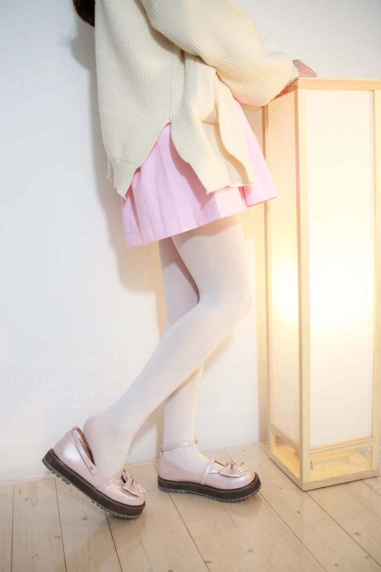 森萝财团《X-059》主题写真：97张全套美图，含1个视频