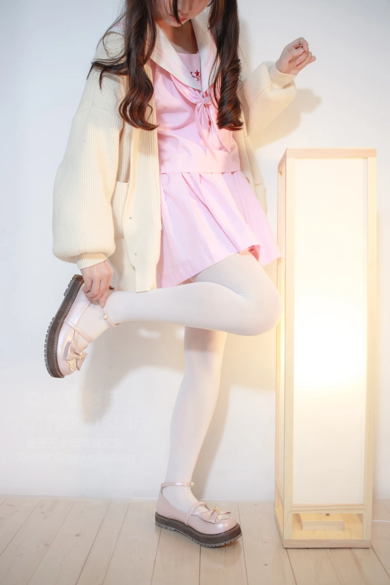 森萝财团《X-059》主题写真：97张全套美图，含1个视频