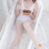 森萝财团aika《浴缸少女未流出套图》主题写真：90张全套美图，含1个视频