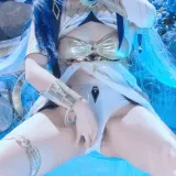 阿薰kaori《鸣潮谕女尤诺》主题写真：324张全套美图，含15个视频