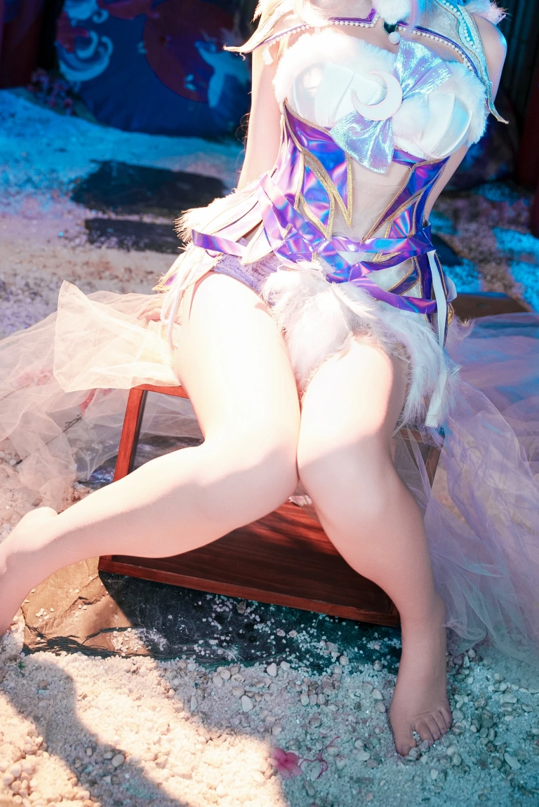 阿薰kaori《永劫无间殷紫萍》主题写真：61张全套美图，含1个视频