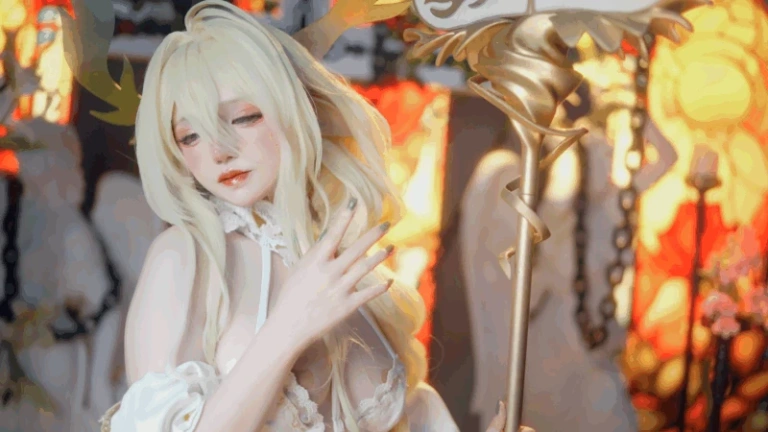 阿薰kaori《碧蓝航线金狮》主题写真：269张全套美图，含6个视频