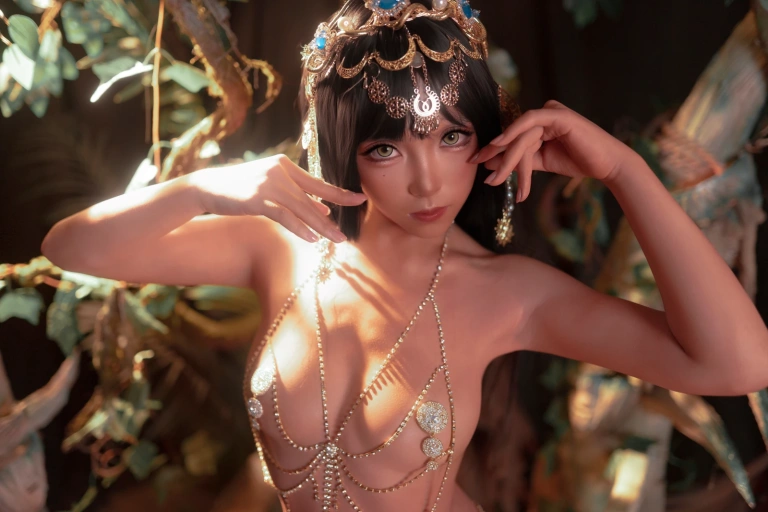 bangni邦尼《埃及公主》主题写真：71张全套美图
