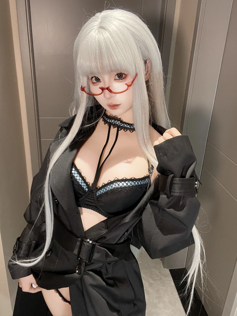 蠢沫沫《年06月朋友圈自拍》主题写真：134张全套美图，含2个视频