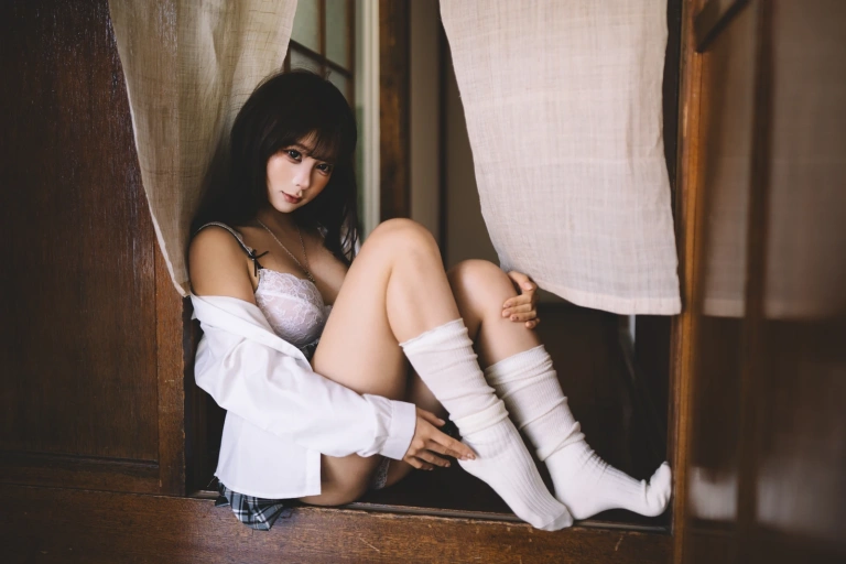 蠢沫沫《jk》主题写真：32张全套美图