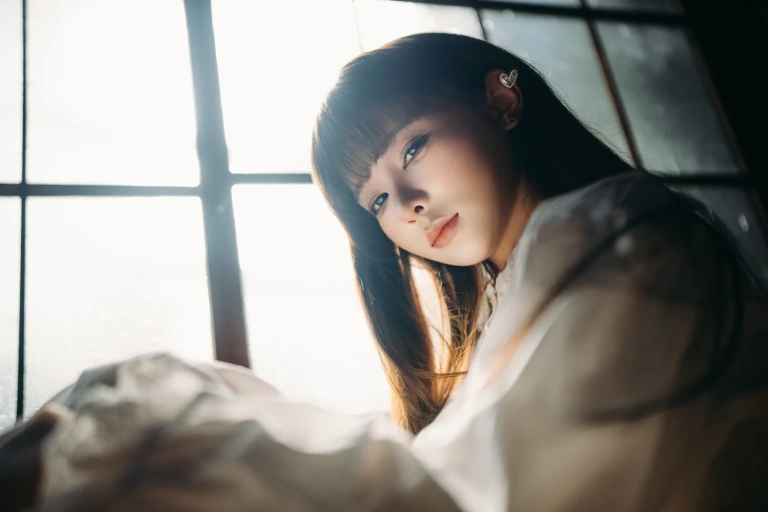 蠢沫沫《阳》主题写真：31张全套美图