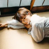 蠢沫沫《阳》主题写真：31张全套美图